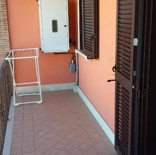 Casa Vacanze Pomezia Torvaianica Zoomarine Cinecitta World Roma